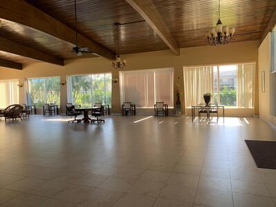 500 Executive Center Drive, West Palm Beach, FL 33401