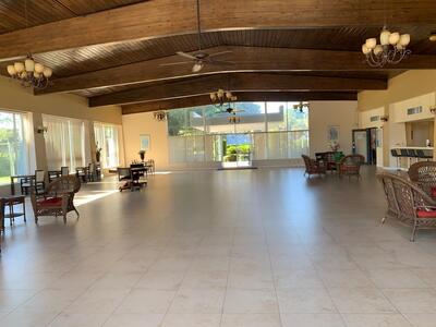 500 Executive Center Drive, West Palm Beach, FL 33401