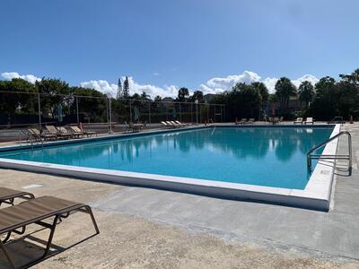 500 Executive Center Drive, West Palm Beach, FL 33401