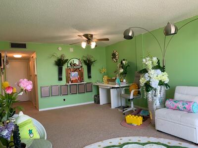 500 Executive Center Drive, West Palm Beach, FL 33401