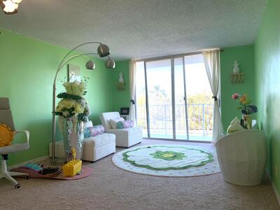 500 Executive Center Drive, West Palm Beach, FL 33401