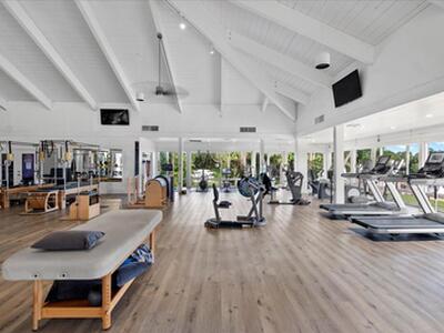 13334 Polo Club Road, Wellington, FL 33414