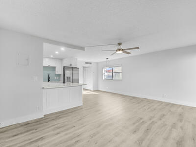 59 Saxony B, Delray Beach, FL 33446
