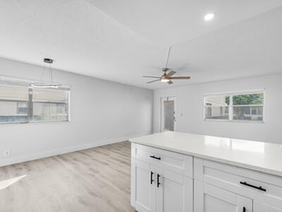 59 Saxony B, Delray Beach, FL 33446