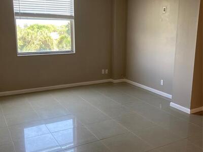 5280 NW 2nd Avenue, Boca Raton, FL 33487