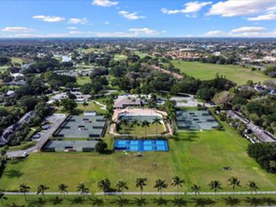 13334 Polo Club Road, Wellington, FL 33414