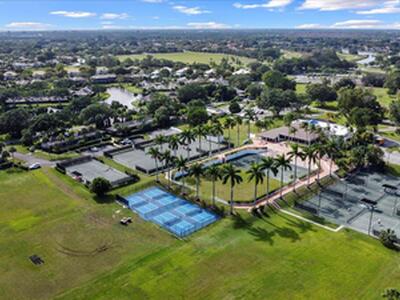 13334 Polo Club Road, Wellington, FL 33414