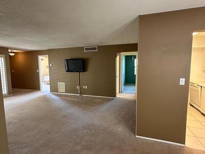 12104 Highway  A1a Alt, Palm Beach Gardens, FL 33410