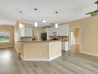 2426 SE Betty Road, Port Saint Lucie, FL 34952