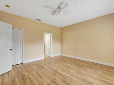 2426 SE Betty Road, Port Saint Lucie, FL 34952