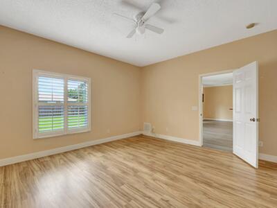 2426 SE Betty Road, Port Saint Lucie, FL 34952