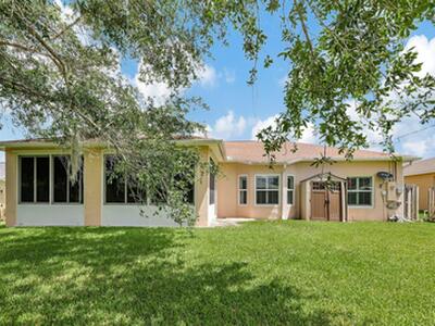 2426 SE Betty Road, Port Saint Lucie, FL 34952