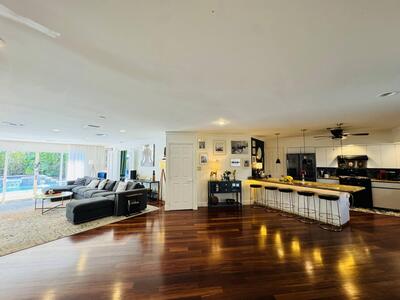 1728 NE 40th Street, Oakland Park, FL 33334