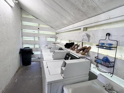 1655 S Florida Mango Road, West Palm Beach, FL 33406