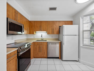 217 Georgian Park Drive, Jupiter, FL 33458