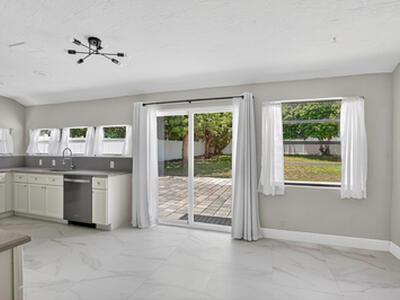 875 NW 4th Avenue, Boca Raton, FL 33432