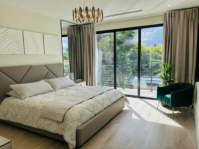 1125 NE 17th Avenue, Fort Lauderdale, FL 33304