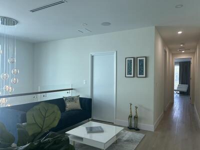 1125 NE 17th Avenue, Fort Lauderdale, FL 33304