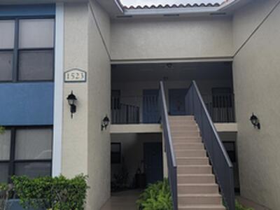 1523 Lake Crystal Drive