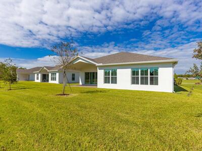 10264 NW Field Flower Trail, Port Saint Lucie, FL 34987