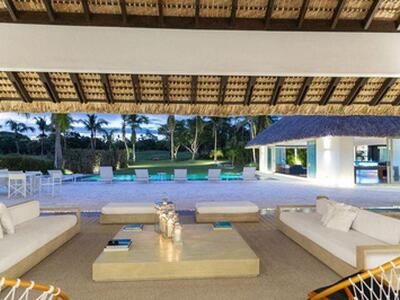 12 00, Casa de Campo, DR 22000