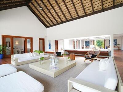 12 00, Casa de Campo, DR 22000