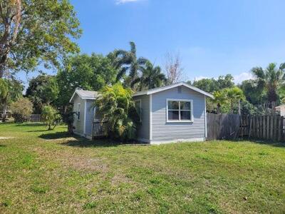 6423 SE Lillian Court, Stuart, FL 34997