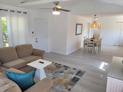 6423 SE Lillian Court, Stuart, FL 34997