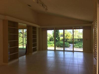 12751 Touchstone Place, Palm Beach Gardens, FL 33418