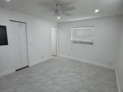 412 SE 21st Avenue, Boynton Beach, FL 33435