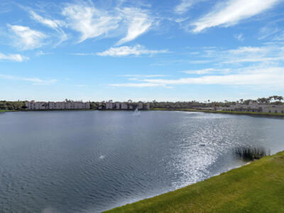 14096 Huntington Pointe Drive, Delray Beach, FL 33484