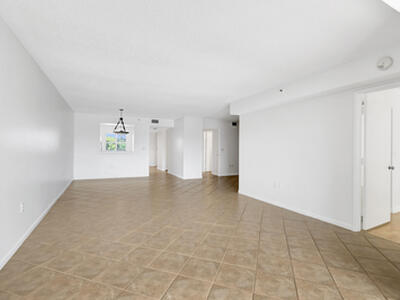 14096 Huntington Pointe Drive, Delray Beach, FL 33484