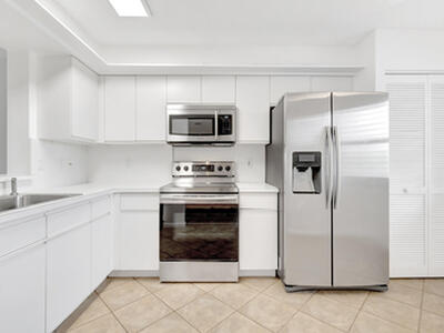 14096 Huntington Pointe Drive, Delray Beach, FL 33484