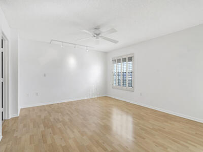 14096 Huntington Pointe Drive, Delray Beach, FL 33484