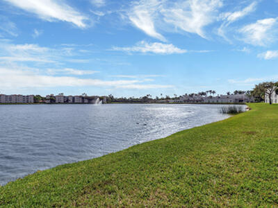 14096 Huntington Pointe Drive, Delray Beach, FL 33484