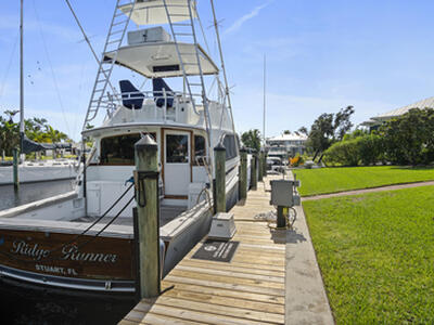 1360 SW Albatross Way, Palm City, FL 34990