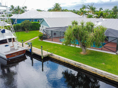 1360 SW Albatross Way, Palm City, FL 34990