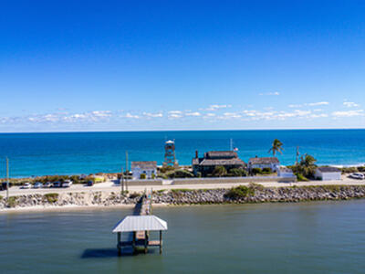 1360 SW Albatross Way, Palm City, FL 34990