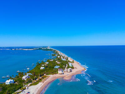 1360 SW Albatross Way, Palm City, FL 34990