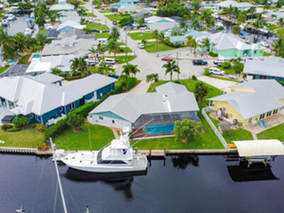 1360 SW Albatross Way, Palm City, FL 34990