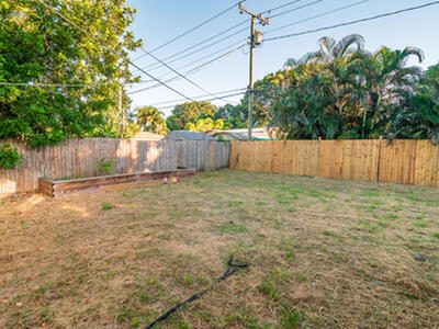 954 Omar Road, West Palm Beach, FL 33405