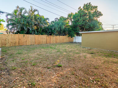 954 Omar Road, West Palm Beach, FL 33405