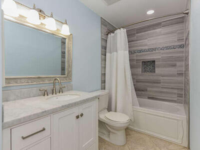 11 Atrium Circle, Atlantis, FL 33462