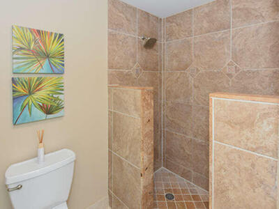 11 Atrium Circle, Atlantis, FL 33462