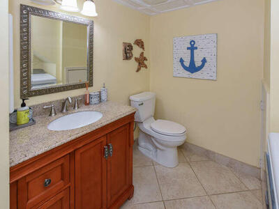 11 Atrium Circle, Atlantis, FL 33462