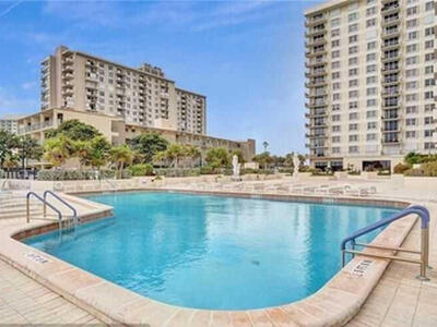 1900 S Ocean Boulevard, Lauderdale By The Sea, FL 33062