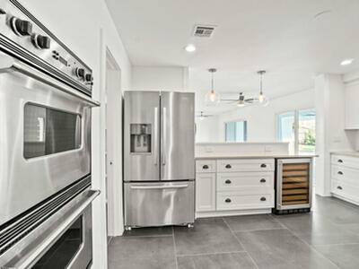 711 SW 25th Place, Boynton Beach, FL 33435