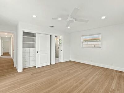 711 SW 25th Place, Boynton Beach, FL 33435