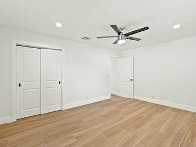 711 SW 25th Place, Boynton Beach, FL 33435