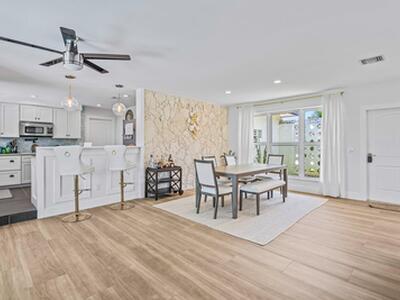 711 SW 25th Place, Boynton Beach, FL 33435